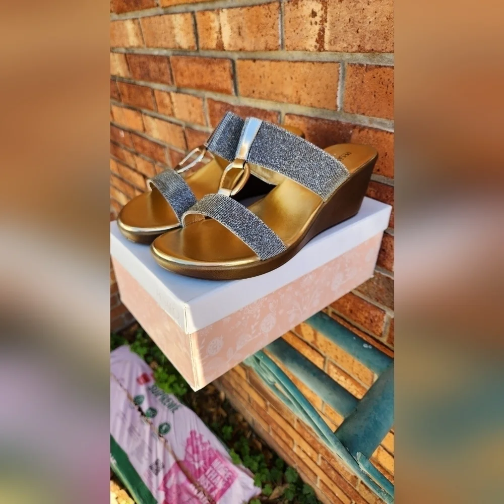 Pesaro Wedge Sandals - Picture 2 of 10